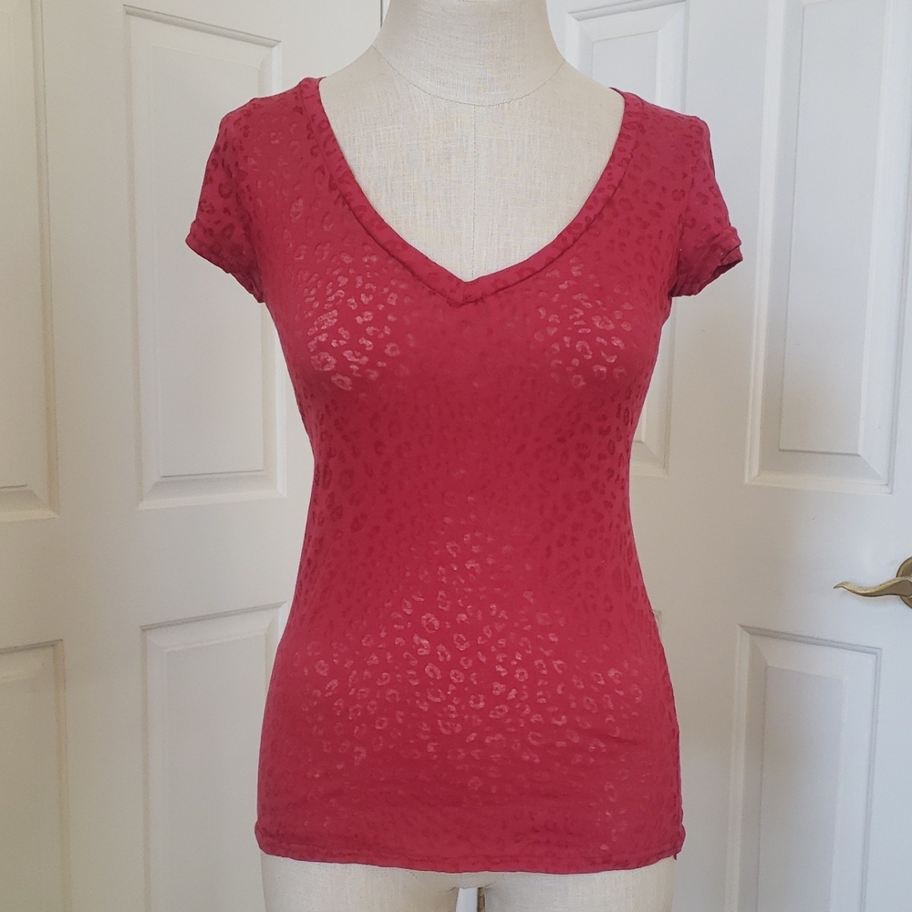 Vintage 90s RUE21 Red Animal Print Burnout Tee | Y2K Grunge Cap Sleeve V-Neck - Picture 2 of 13